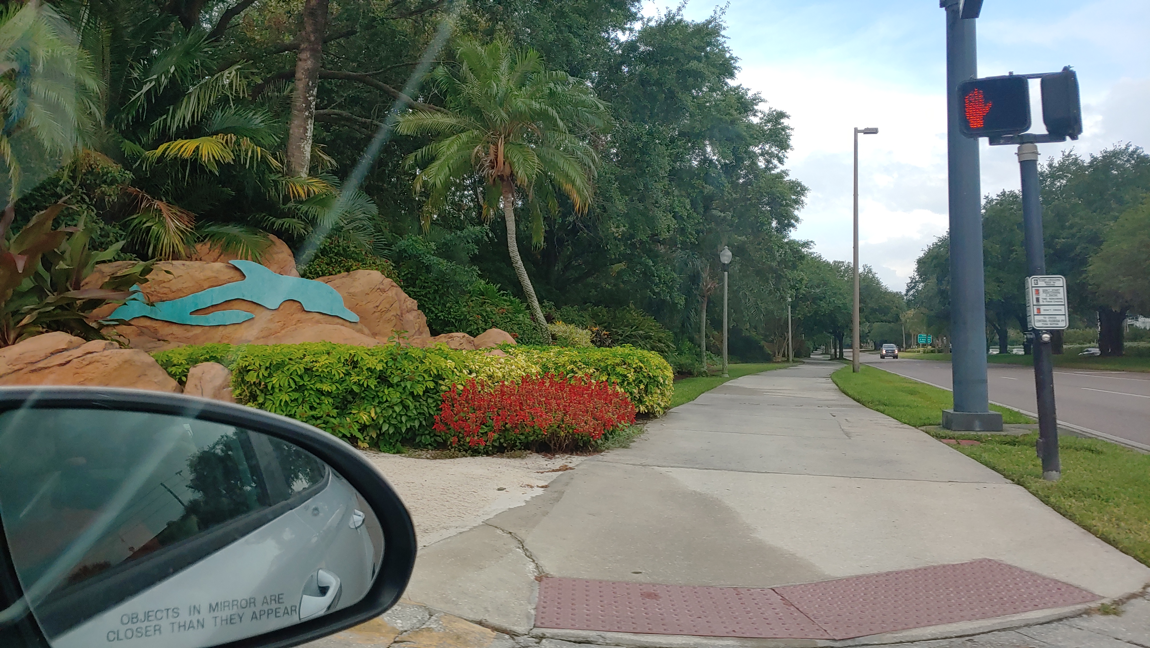 discovery cove entrance